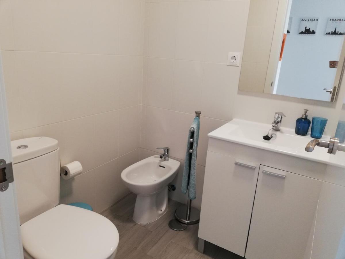 Apartamento Con Encanto 'Larios Street Ii' Apartment Malaga Luaran gambar
