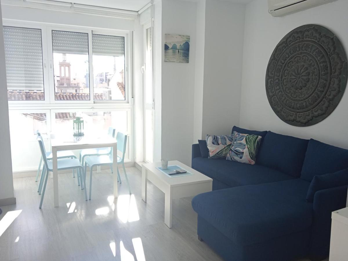 Apartamento Con Encanto 'Larios Street Ii' Apartment Malaga Luaran gambar
